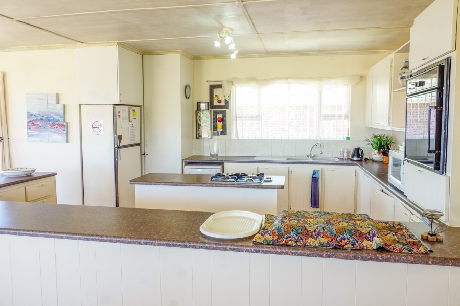3 Bedroom Property for Sale in Oyster Bay Eastern Cape